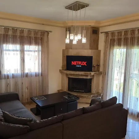 Reve * Nea Kallikrateia