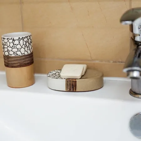 Reve فيلة Nea Kallikrateia